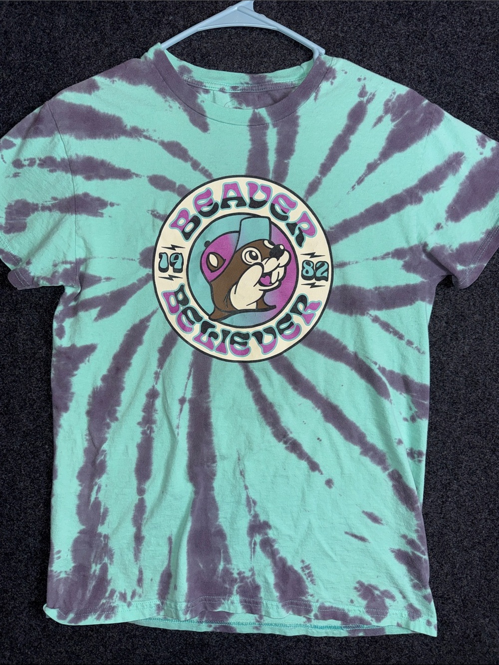 Buc-ee's Beaver Believer Tie Dye Graphic T-Shirt Kids Small Mint‎ Grey 1982